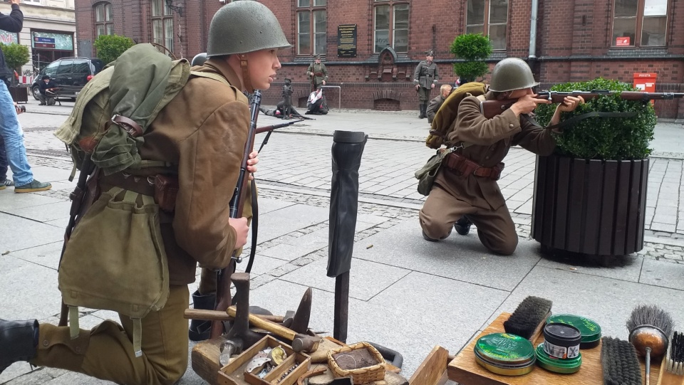 Rekonstrukcja obrony cywilnej miasta we wrześniu 1939 r./fot. Sławomir Jezierski