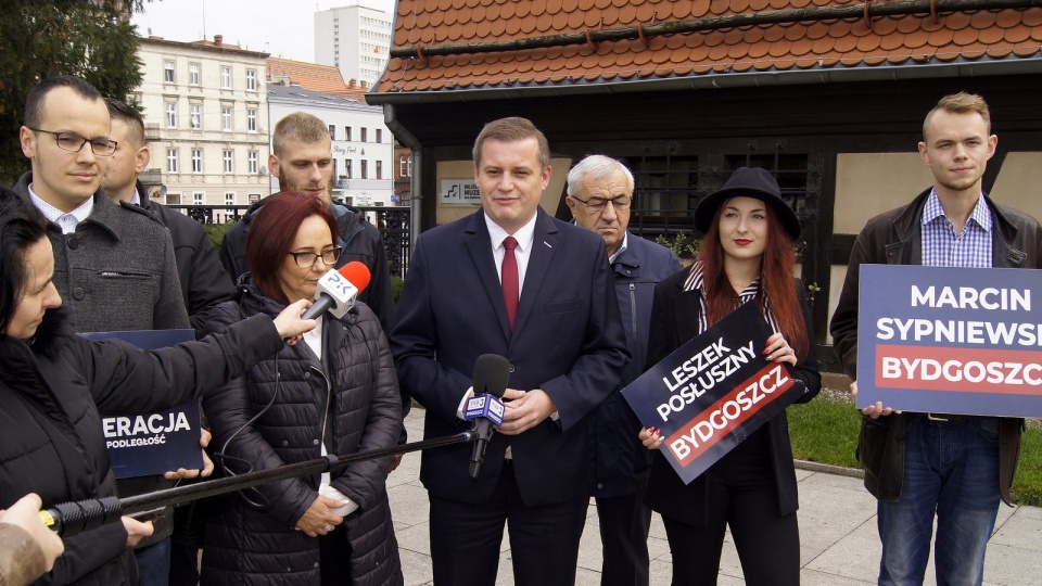 Konfederacja zorganizowała konferencję przy ul. Mostowej w Bydgoszczy. Fot. Lech Przybyliński