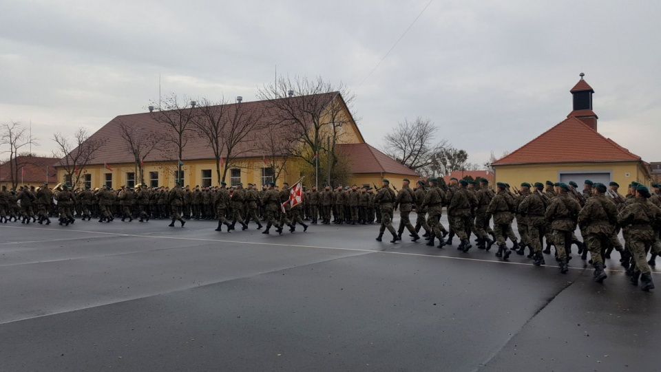 Uroczysta przysięga wojskowa odbyła się w Centrum Szkolenia Artylerii i Uzbrojenia w Toruniu. Fot. Katarzyna Prętkowska