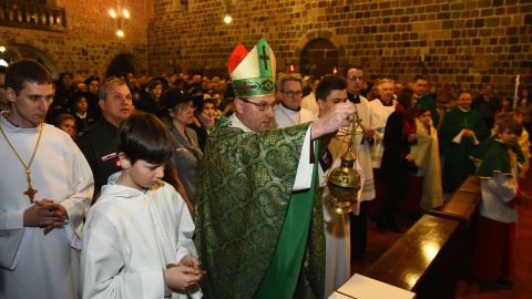 Dwudniowe uroczystości wprowadzenia relikwii błogosławionego ks. podharcmistrza Stefana Wincentego Frelichowskiego do Bazyliki Najświętszej Maryi Panny odbyły się w Inowrocławiu. Fot. Robert Sawicki