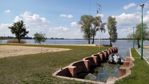 Cukrownia Żnin to dziś nowoczesny, industrialny kompleks hotelowo-gastronomiczno-rekreacyjny. Fot. Tomasz Gronet