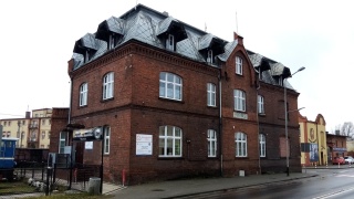 Kolej na radość w miejscu dawnej wąskotorówki. Nowe miejsce dla seniorów