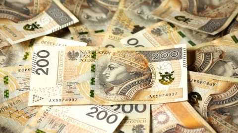 Toruński ratusz musi uzasadnić przyznanie nagród finansowych swoim pracownikom