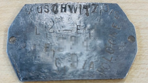 Ważną pamiątkę z obozu w Auschwitz, toruńska policja znalazła na Śląsku