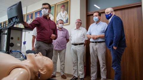 Respirator naukowców z UTP czeka na badania kliniczne i na produkcję