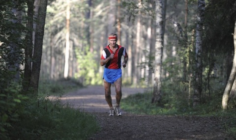 Na wspólne bieganie po lasach zapraszają trenerzy lekkiej atletyki