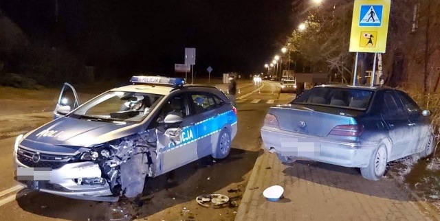 Policjanta podczas interwencji potrącił pijany kierowca. Miał dwa promile