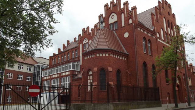 Chora przywieziona z Grudziądza już po badaniach. Szpital zakaźny: To nie koronawirus