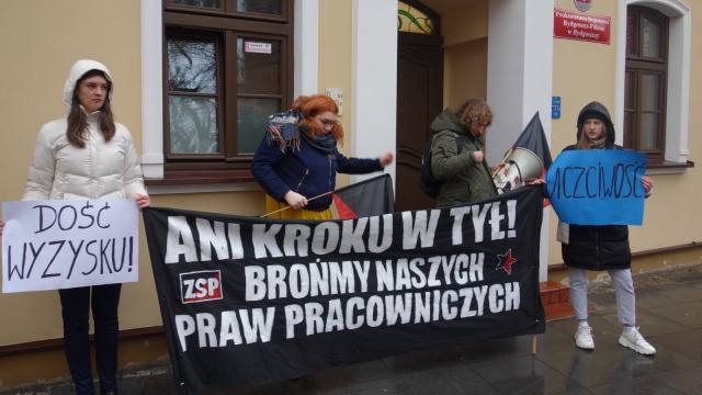 Pracowali, a im nie płacono. Od miesięcy upominają się o swoje pieniądze