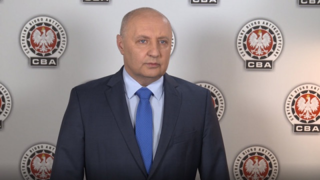 Były oficer z Bydgoszczy podejrzany o ustawianie przetargów dla armii [wideo]