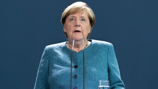 Merkel: Nawalny ofiarą próby zabójstwa przez otrucie, która miała go uciszyć