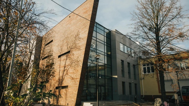 Terapia dzieci i ich rodzin. Budują Centrum Pomocy Psychologicznej [zdjęcia]