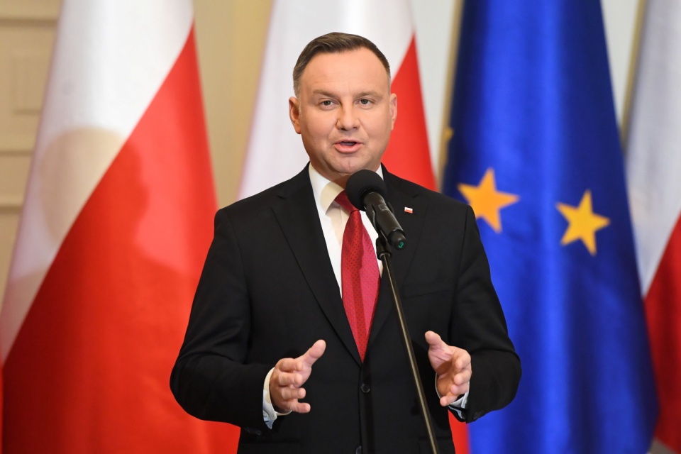 Podczas konferencji prasowej prezydent odniósł się do uroczystości, jakie odbędą się w Jerozolimie pod koniec miesiąca w związku z 75. rocznicą wyzwolenia obozu koncentracyjnego i zagłady Auschwitz-Birkenau. Fot. PAP/Radek Pietruszka