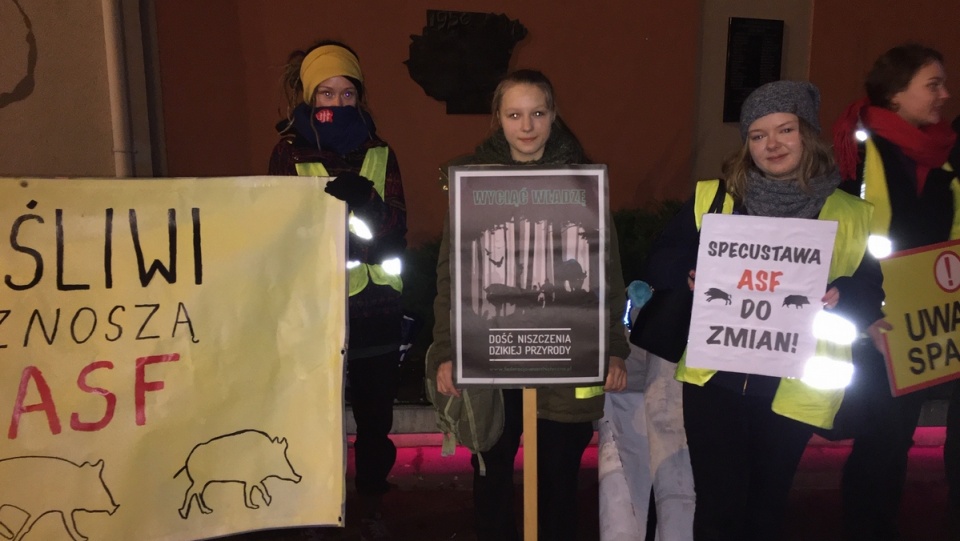 Protest przeciwko specustawie dotyczącej sanitarnego odstrzału dzików./fot. Elżbieta Rupniewska