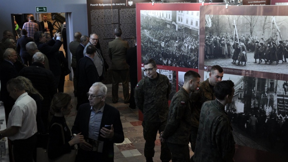 Wernisaż wystawy pt.„ Witamy Orła Białego..." w Muzeum Wojsk Lądowych w Bydgoszczy./fot. Muzeum Wojsk Lądowych/Facebook