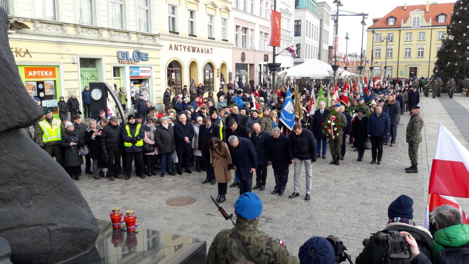 20 stycznia 1920 roku Bydgoszcz wróciła do wolnej Polski, co wspominano na Starym Rynku./fot. Tatiana Adonis