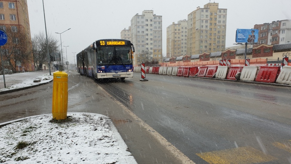 Śnieg w tym roku w Bydgoszczy padał tylko przez chwilę/fot. materiały ZDMiKP