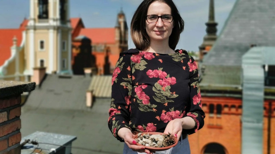 Warsztaty poprowadzi dla Was Aleksandra Strzelec – animatorka i edukatorka kultury, florysta, plastyk i architekt krajobrazu. Fot. Materiały organizatora