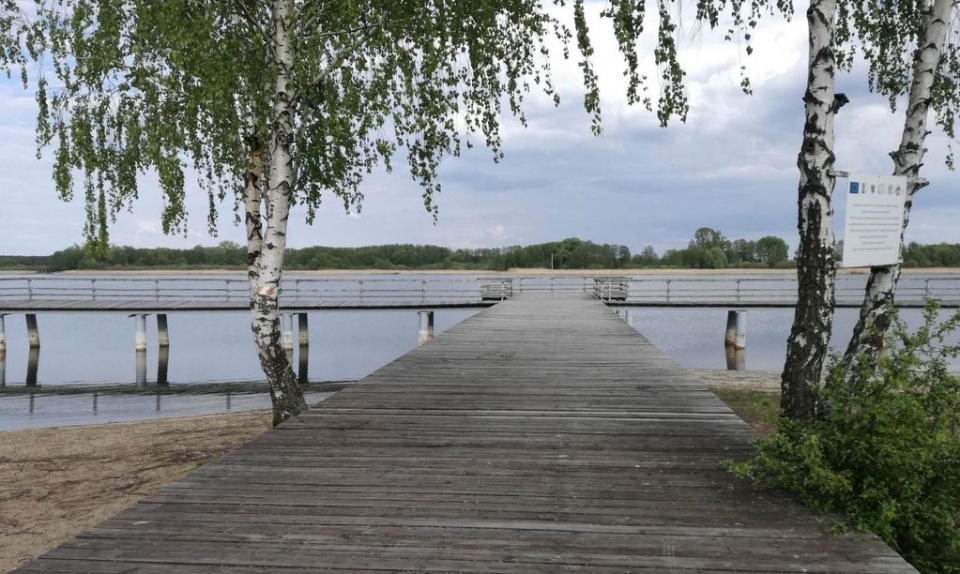 Kąpielisko w Chmielnikach pod Bydgoszczą wyschło/fot. Monika Siwak