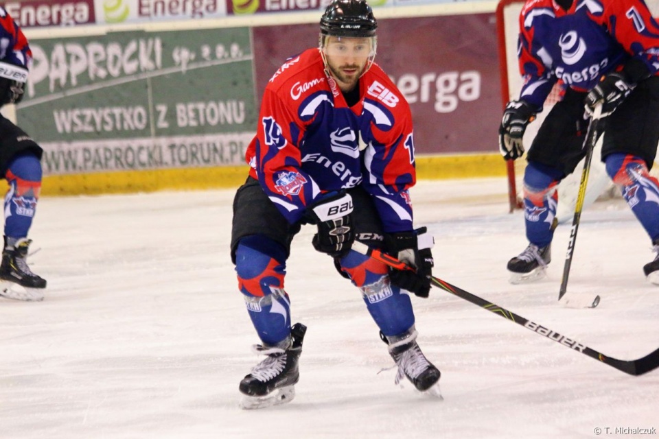 Na zdjęciu Michał Kalinowski. Fot. www.www.hokej.torun.pl