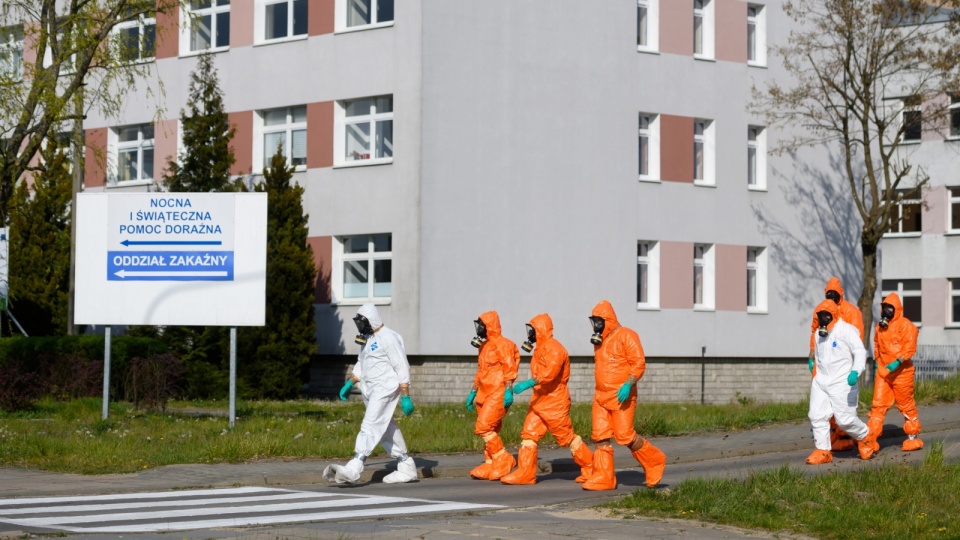 Dotychczas w Polsce potwierdzono 23 786 przypadków zakażenia koronawirusem SARS-CoV-2. Fot. Archiwum/PAP