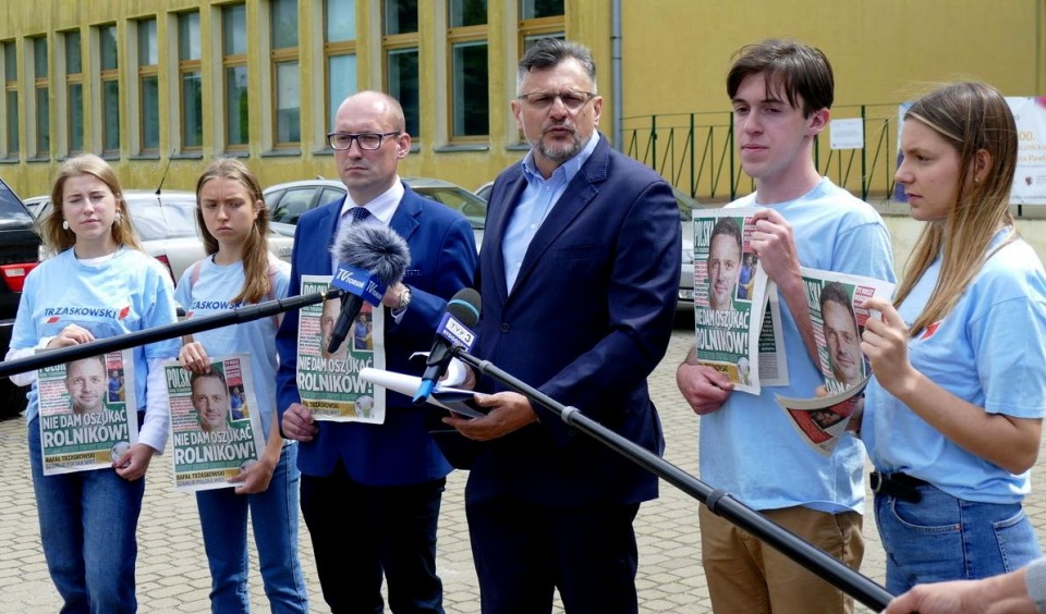 Z konferencji prasowej posła PO Tomasza Lenza w Przysieku. Fot. nadesłane