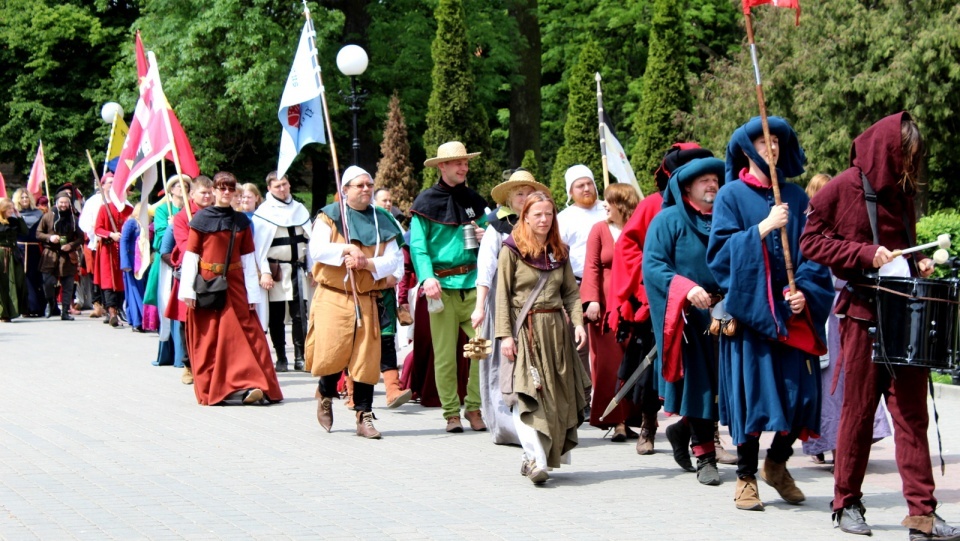 Takie spotkania to swoista podróż w czasie, a dzieci to uwielbiają. Fot. Archiwum