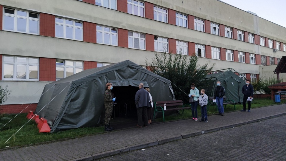 Wojsko pomaga szpitalowi w Grudziądzu/fot. Marcin Doliński