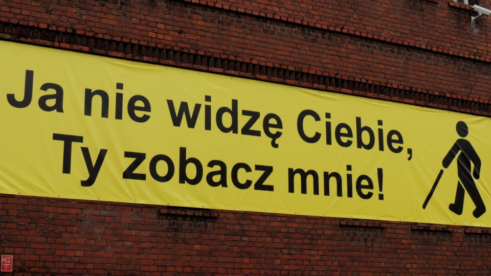 Osoby z dysfunkcjami wzroku są wśród nas. W tej akcji nam o tym przypominają./fot. PR PiK/archiwum