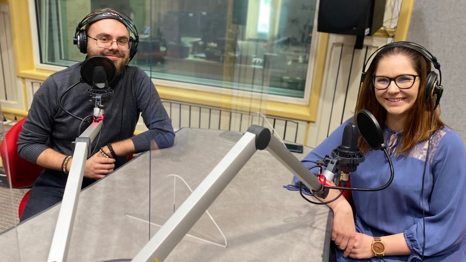 Magdalena Filipska i Adam Kujawski w studiu Polskiego Radia PiK. Fot. Magda Jasińska