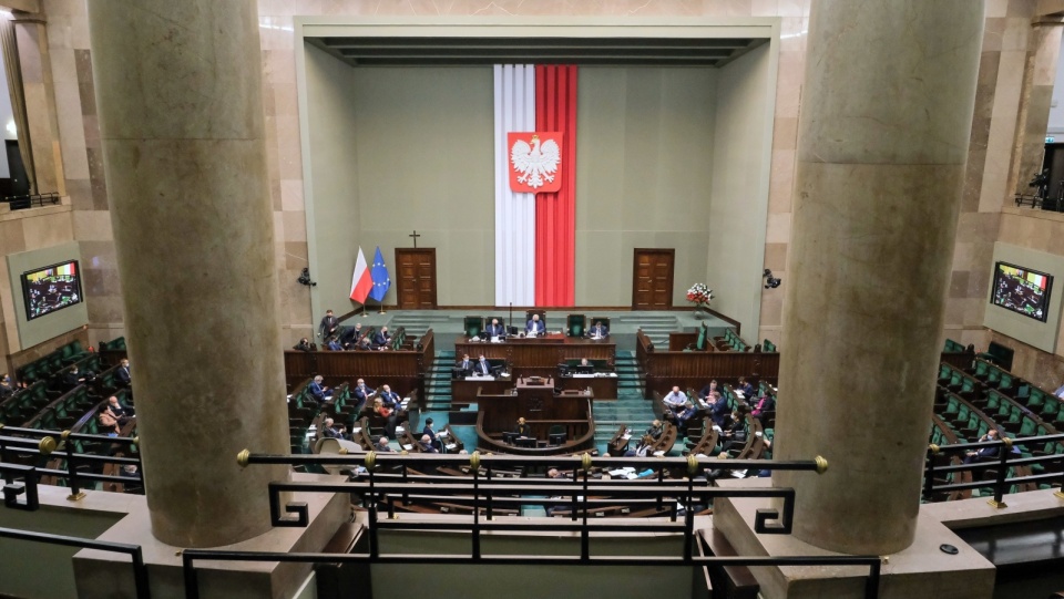 Posłowie na sali obrad Sejmu. Fot. PAP/Mateusz Marek