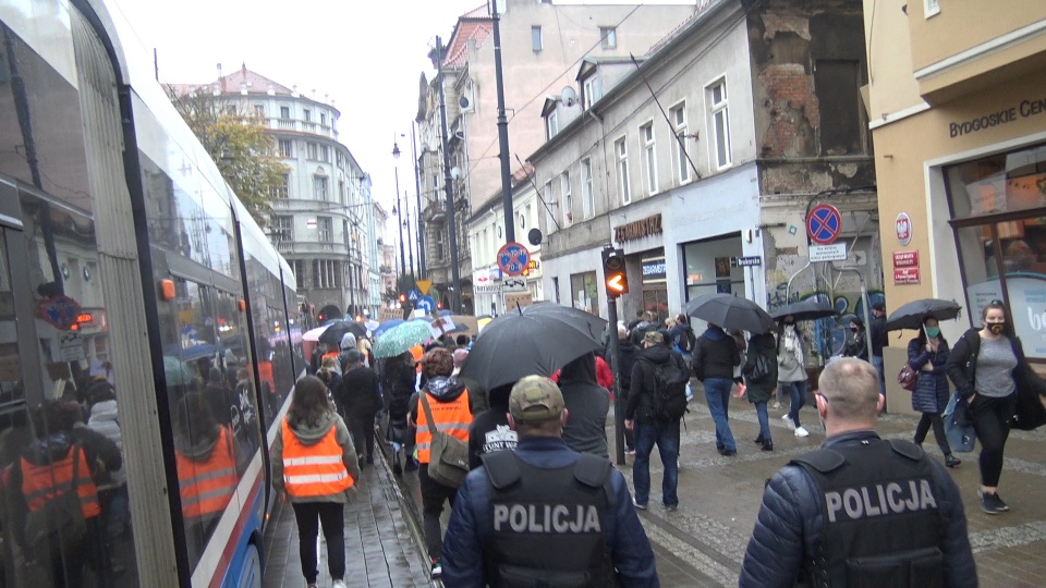 Manifestacja w Bydgoszczy (2.11.)/fot. Janusz Wiertel