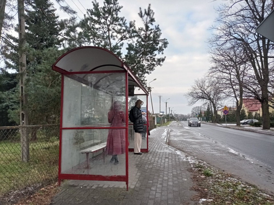 Spółka Arriva zdecydowała się wycofać z rozkładu jazdy połączenia autobusowe na tej trasie, a nowego przewoźnika jeszcze nie ma. Fot. Katarzyna Prętkowska