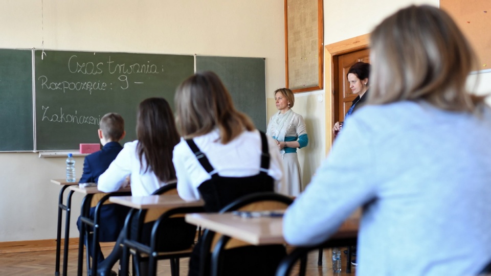 Rodzice jednej z bydgoskich podstawówek alarmują, że w szkole zorganizowano próbny egzamin ósmoklasisty. Fot. Archiwum