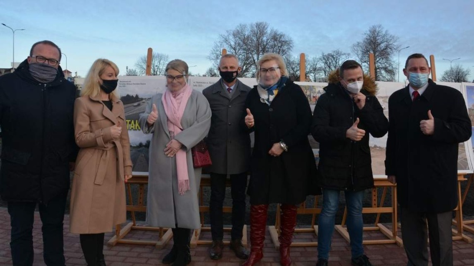 W Inowrocławiu uroczyście otwarto długo oczekiwane rondo turbinowe. Fot. Nadesłane