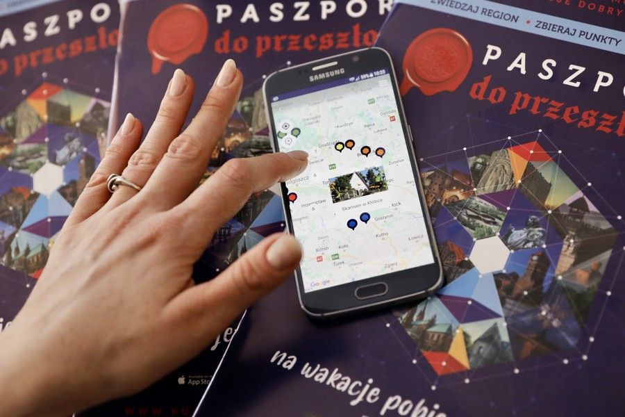„Paszport do przeszłości” to bezpłatna aplikacja ułatwiająca zwiedzanie Kujaw i Pomorza. Fot. Andrzej Goiński/UMWKP