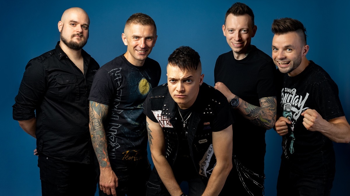 Nocny Kochanek zapowiada nowy album i trasę. W planach trzy koncerty w