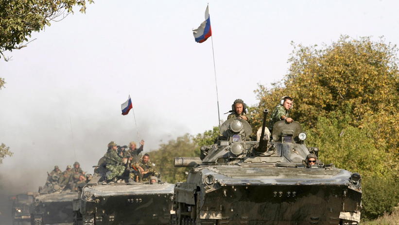 Rosja utrzymuje w rejonie granicy z Ukrainą około 90 tysięcy żołnierzy/fot. PAP, EPA