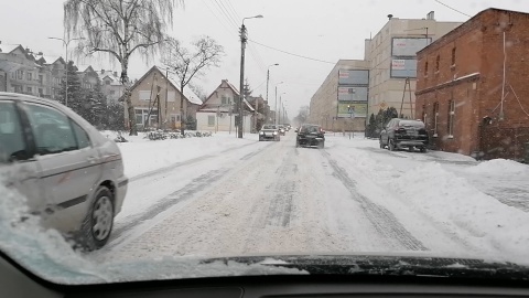 Warunki na drogach są złe - ostrzegają meteorolodzy (jw)