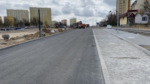 W środę (7 kwietnia) późnym popołudniem udostępnione do ruchu zostaną kolejne przebudowane odcinki jezdni ulic L. Solskiego (w kierunku ronda Kujawskiego) oraz Kujawskiej (w stronę ronda Inowrocławskiego). Fot. Tomasz Kaźmierski