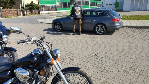 Bydgoska „drogówka” włączyła się w ogólnopolską akcję „Patrz w lusterko motocykle są wszędzie”. Fot. Policja