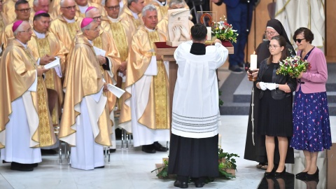 Papież włączył do grona błogosławionych kard. Stefana Wyszyńskiego i Matkę Elżbietę Czacką. Fot. PAP/Radek Pietruszka