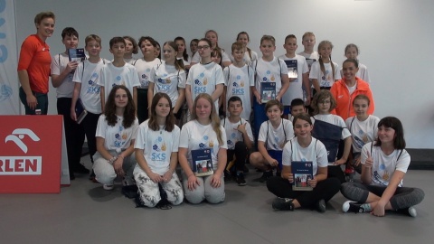 11Medalistki olimpijskie uczyły dzieci wiosłować na Brdzie/fot. Janusz Wiertel