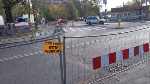 Korkujące się skrzyżowanie ulic Inowrocławskiej i Bielickiej na Szwederowie, gdzie dochodziło do kolizji, przebudowane będzie na rondo. Fot. Przemysław Mazurek