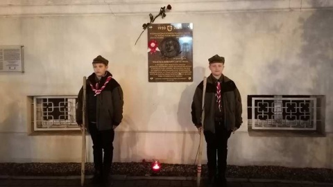 Harcerze przygotowali bydgoskie miejsca pamięci na obchody Święta Niepodległości./fot. Monika Siwak