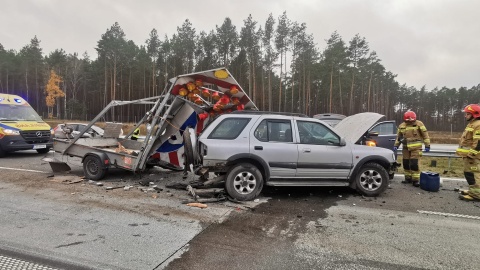 Jedna osoba została ranna w wypadku, do którego doszło przed godz. 15:00 na drodze nr 5 między węzłami Bydgoszcz-Zachód a Bydgoszcz-Opławiec w kierunku Gdańska. Fot. Krystian Andruszczenko Pomoc Drogowa Bydgoszcz 24h