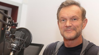 Cezary Pazura zachęca do szczepień przeciw COVID-19