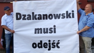 Zniszczył, ale nie ukradł. Wyrok ws. banerów KOD-u zabranych przez bydgoskiego radnego