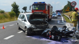 Kierowca motocykla i jego pasażerka w szpitalu, a mieli pierwszeństwo...