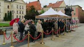 17 września - 82. rocznica agresji ZSSR na Polskę oraz Dzień Sybiraka [zdjęcia]
